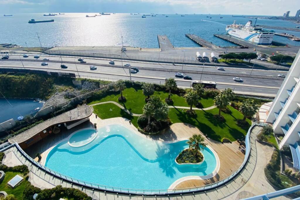 Luxury 2 Room Suite Apartment With Seaview In Center Istanbul Exteriör bild
