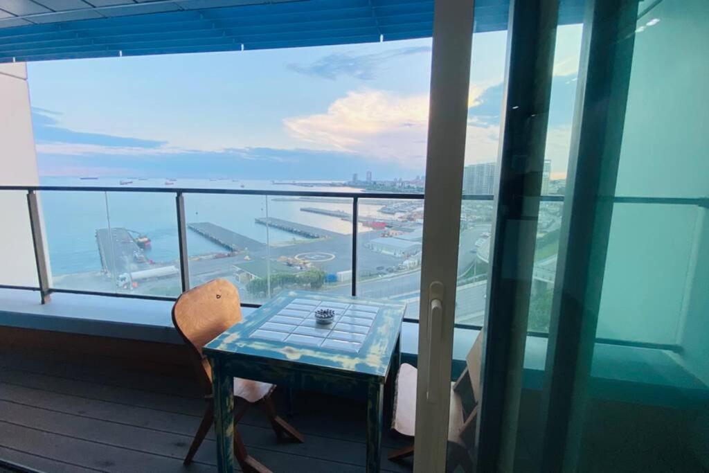 Luxury 2 Room Suite Apartment With Seaview In Center Istanbul Exteriör bild